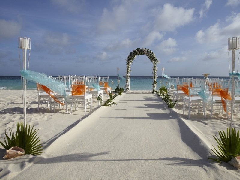 Aruba_Divi Aruba Wedding Setup_800x600