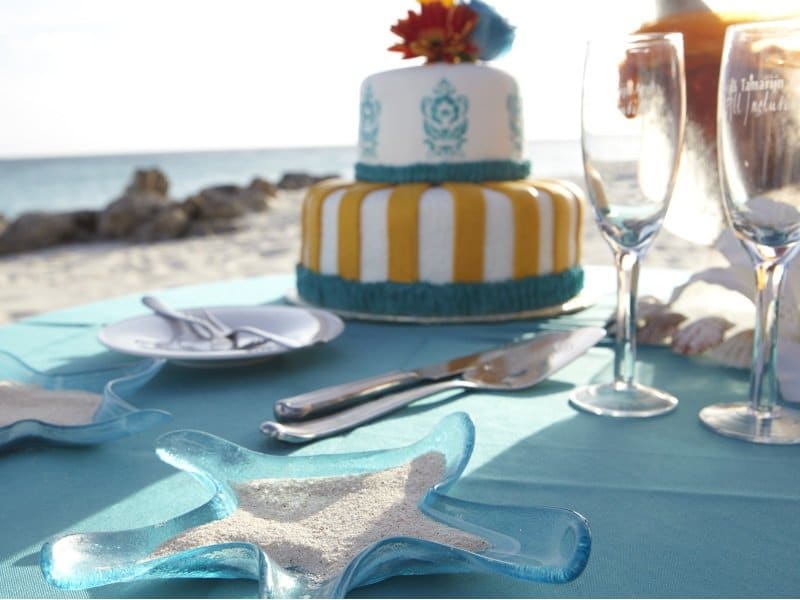 Aruba_Divi Aruba Wedding Table_800x600