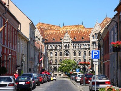 details of Fortuna street view in Budapest, Hungary_800x600