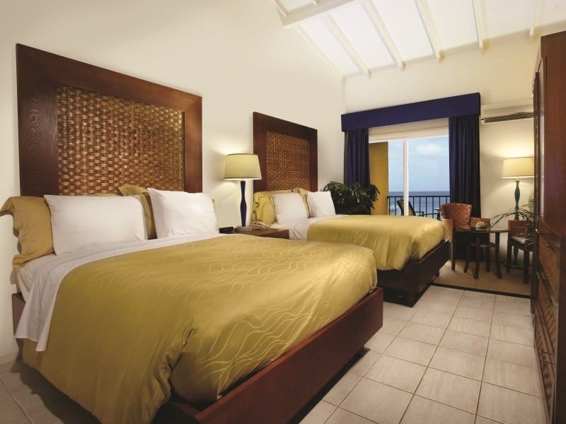 Bonaire_Divi_Flamingo_Beach_Resort_Casino_Deluxe_Room_800x600