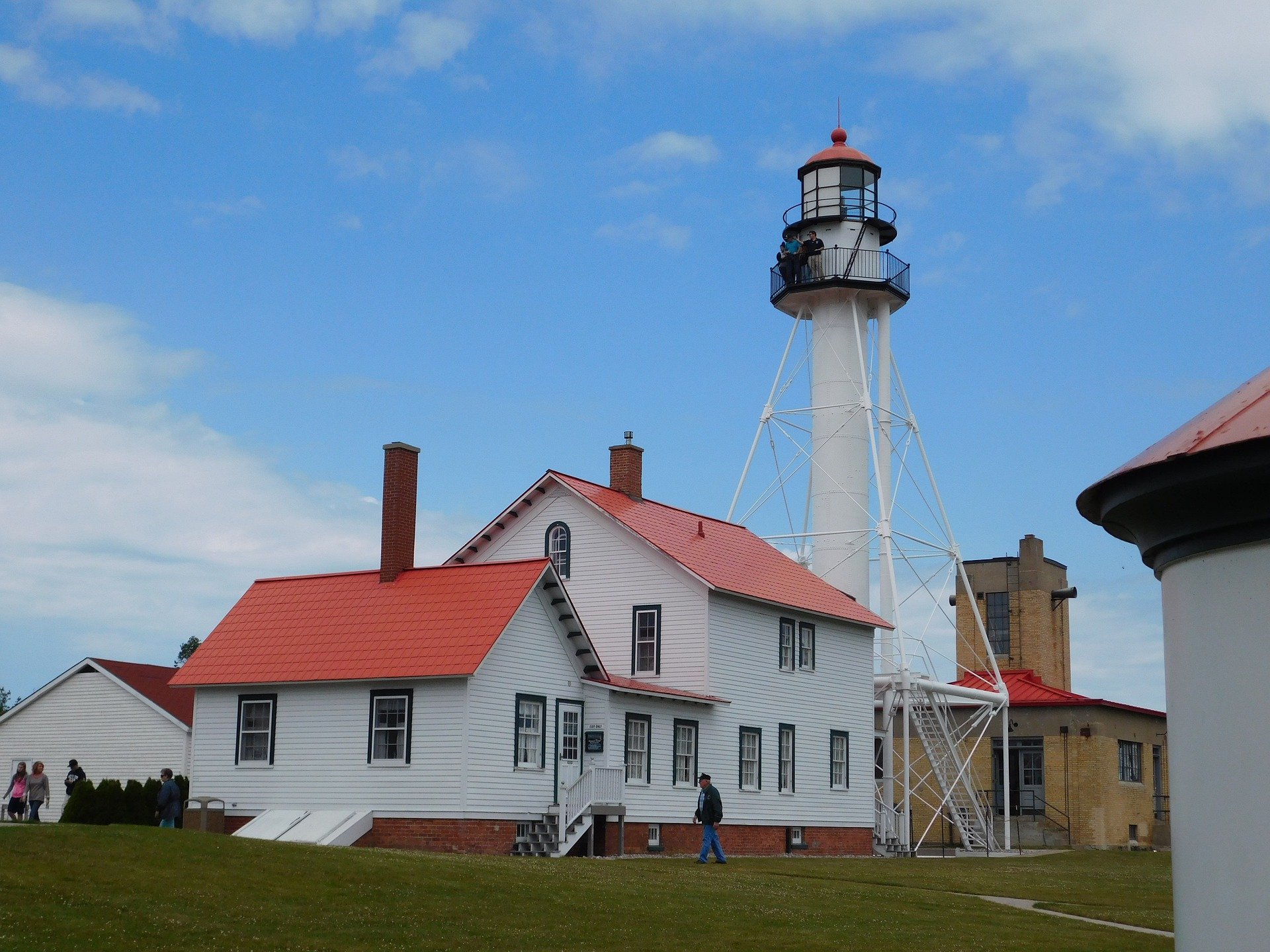 USA-whitefish-bay-lighthouse-1920